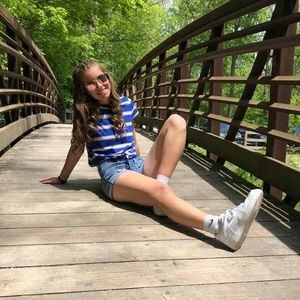 Meet your Posher, Hannah